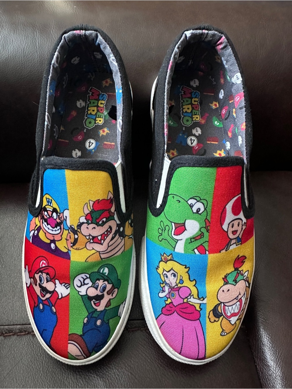 Nintendo Kids Slip-On Canvas Sneakers Mario Princess Peach Bowser Youth Size 4